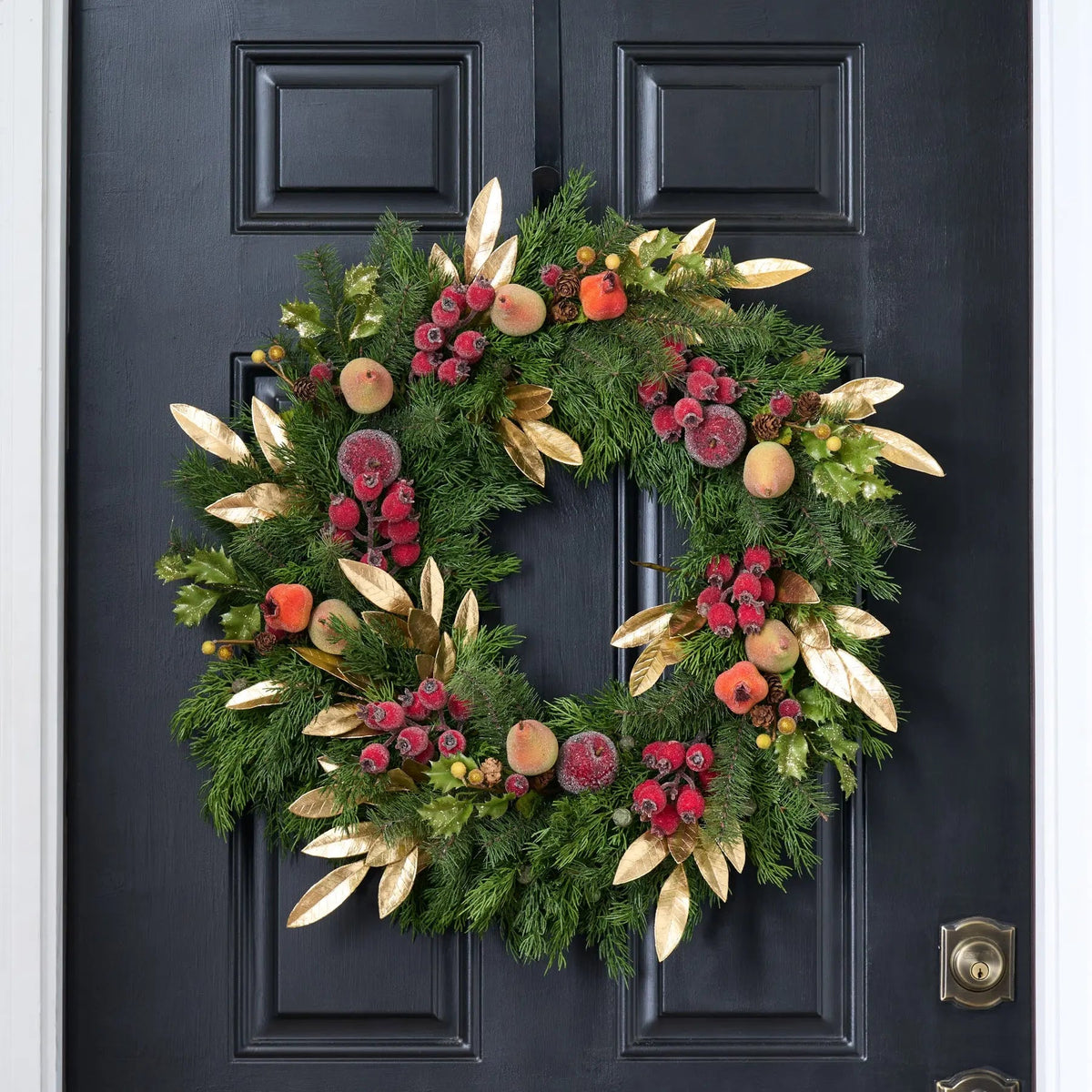 Yulemere Della Robbia Style Christmas Wreath detail view 3