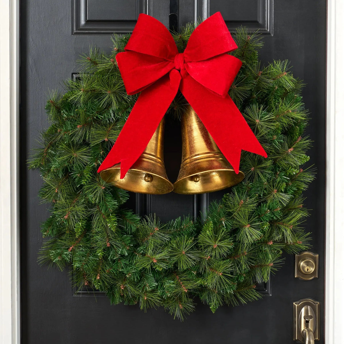 Yulemere Carol of the Bells Oversized Gold Carillon Christmas Wreath detail view 6
