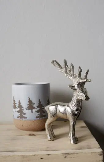 Yulemere Silver Metal Comet Reindeer Sculpture Christmas Decor detail view 7