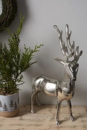 Yulemere Silver Metal Comet Reindeer Sculpture Christmas Decor detail view 5