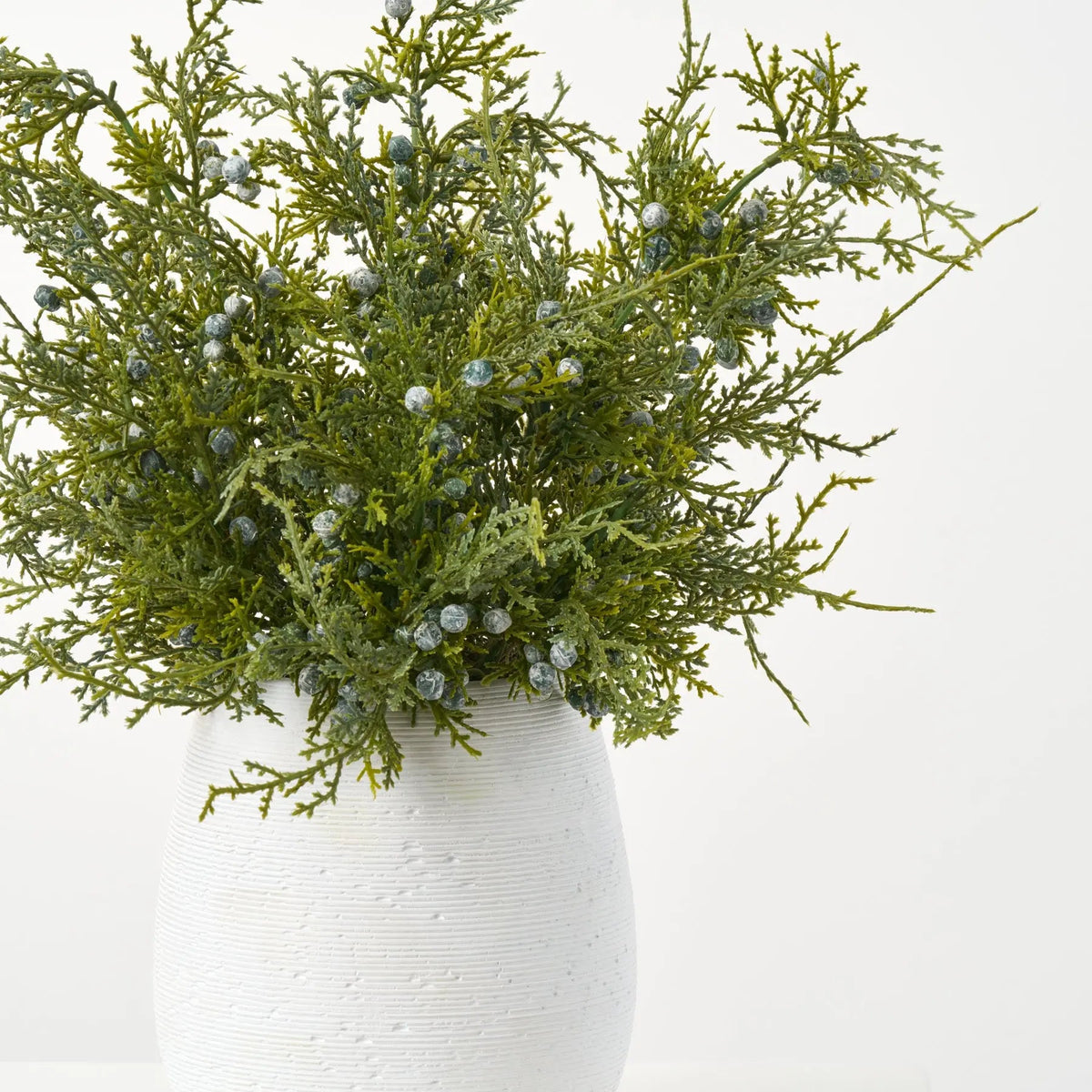 Yulemere Lifelike Juniper Berry Small Faux Topiary Bush overall view