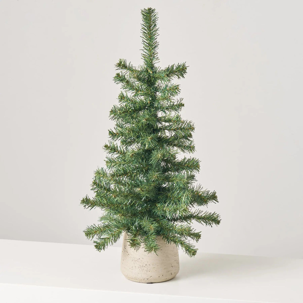 Yulemere Vintage Christmas Pine Tree in Concrete Holiday Centerpiece overall view
