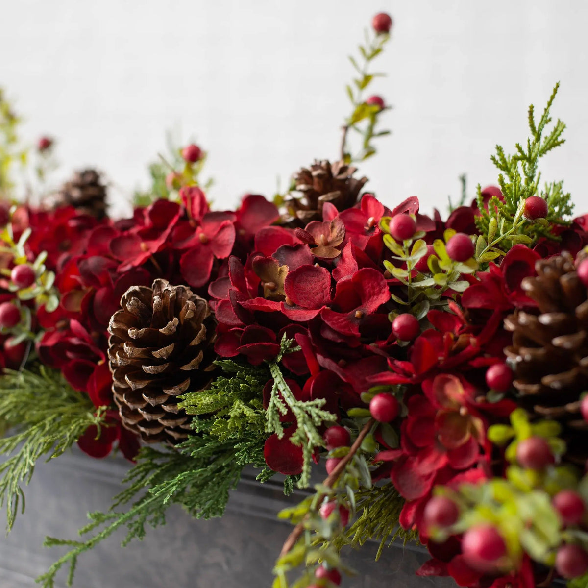 Yulemere Burgundy Red Hydrangea Wild Cranberry Holiday Centerpiece detail view 10