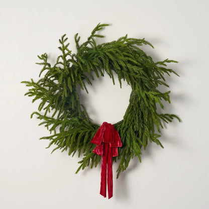 Yulemere Real Touch Norfolk Pine Christmas Wreath detail view 4