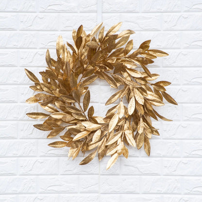 Yulemere Antiqued Gold Bay Leaf Christmas Wreath detail view 3