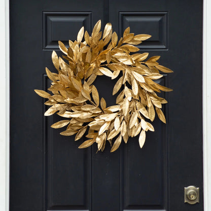 Yulemere Antiqued Gold Bay Leaf Christmas Wreath detail view 2