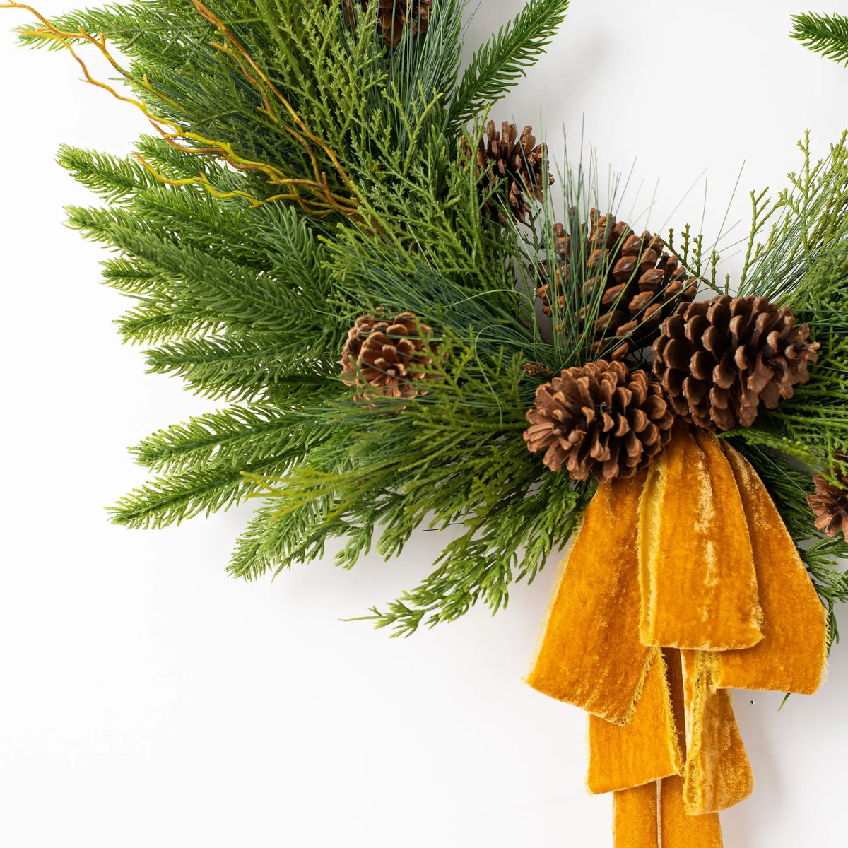 Yulemere Evergreen Forest Greens and Pine Cone Crest Christmas Wreath overall view