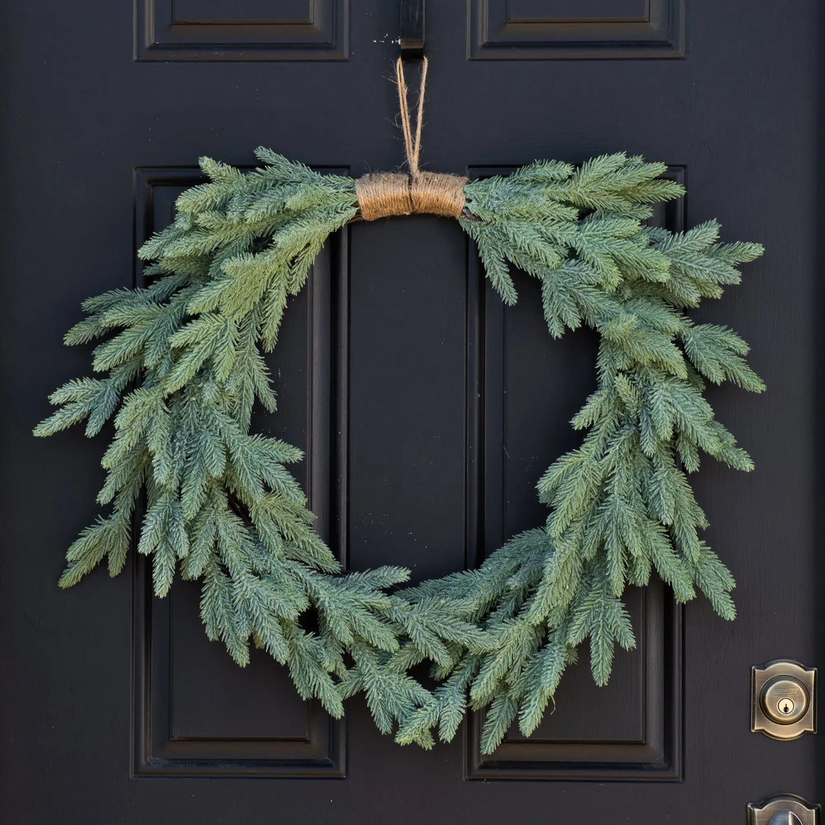 Yulemere Down Swept Winter Evergreen Douglass Fir Tree Christmas Wreath detail view 2