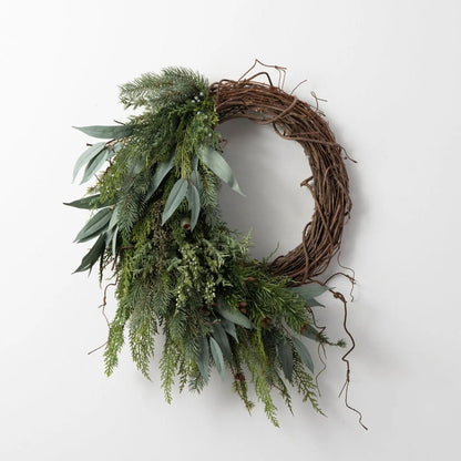 Yulemere Mixed Juniper Eucalyptus Christmas Wreath overall view