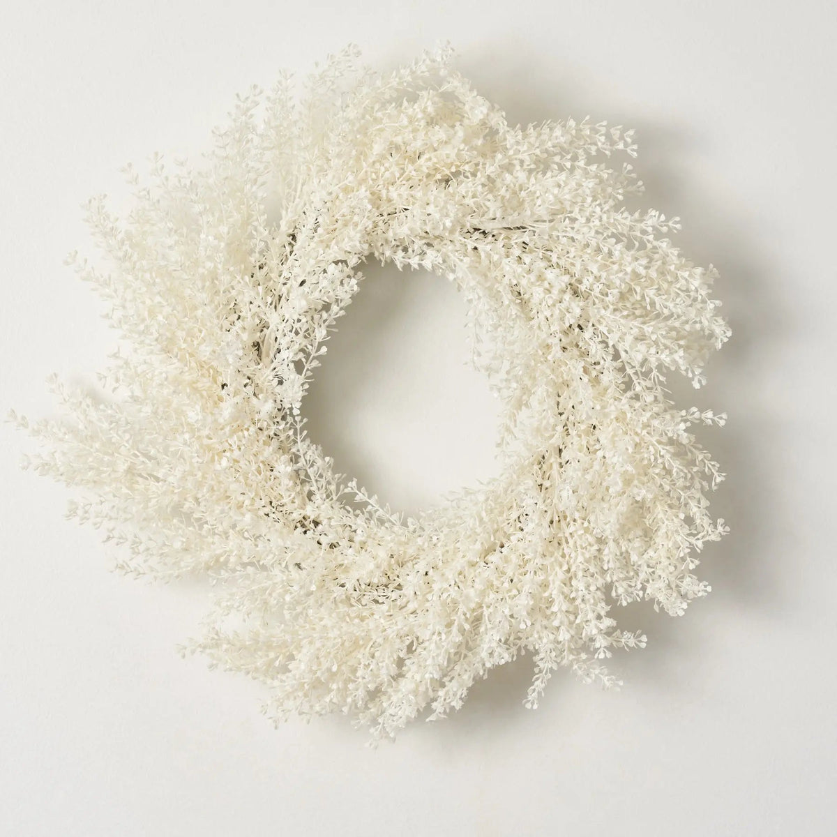 Yulemere Frosted Shimmer Cream Baby S Breath Christmas Wreath detail view 3