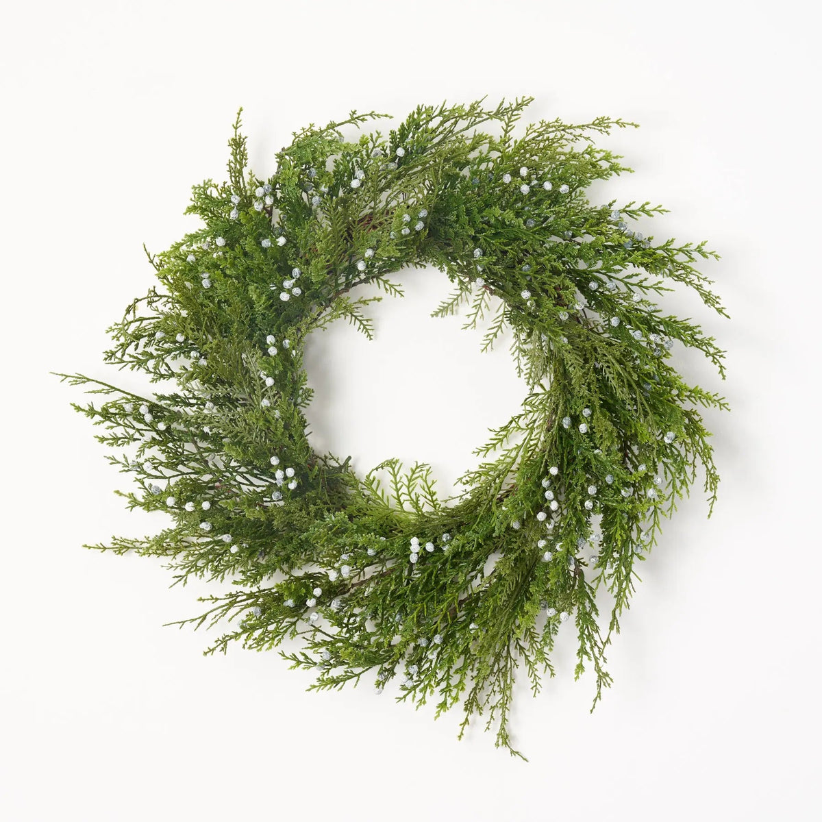 Yulemere Seeding Winter Juniper Berry Greenery Classic Christmas Wreath detail view 2