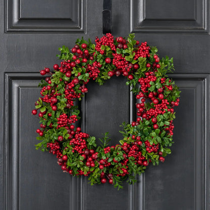 Yulemere Lifelike Green Boxwood and Mixed Red Berry Christmas Wreath detail view 3
