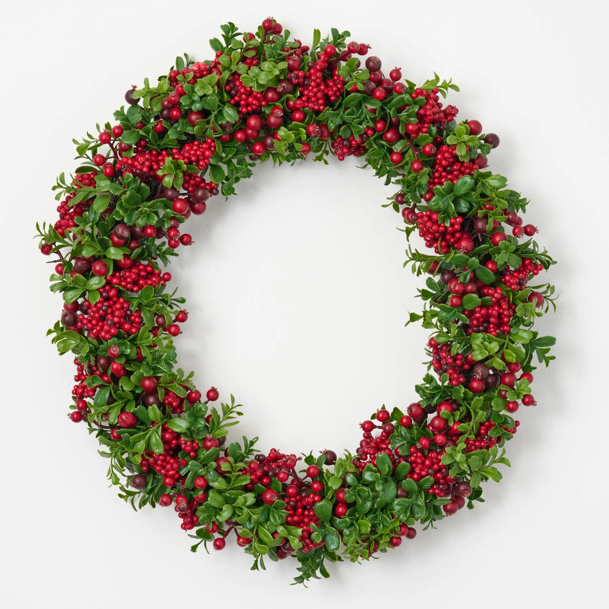 Yulemere Lifelike Green Boxwood and Mixed Red Berry Christmas Wreath detail view 5