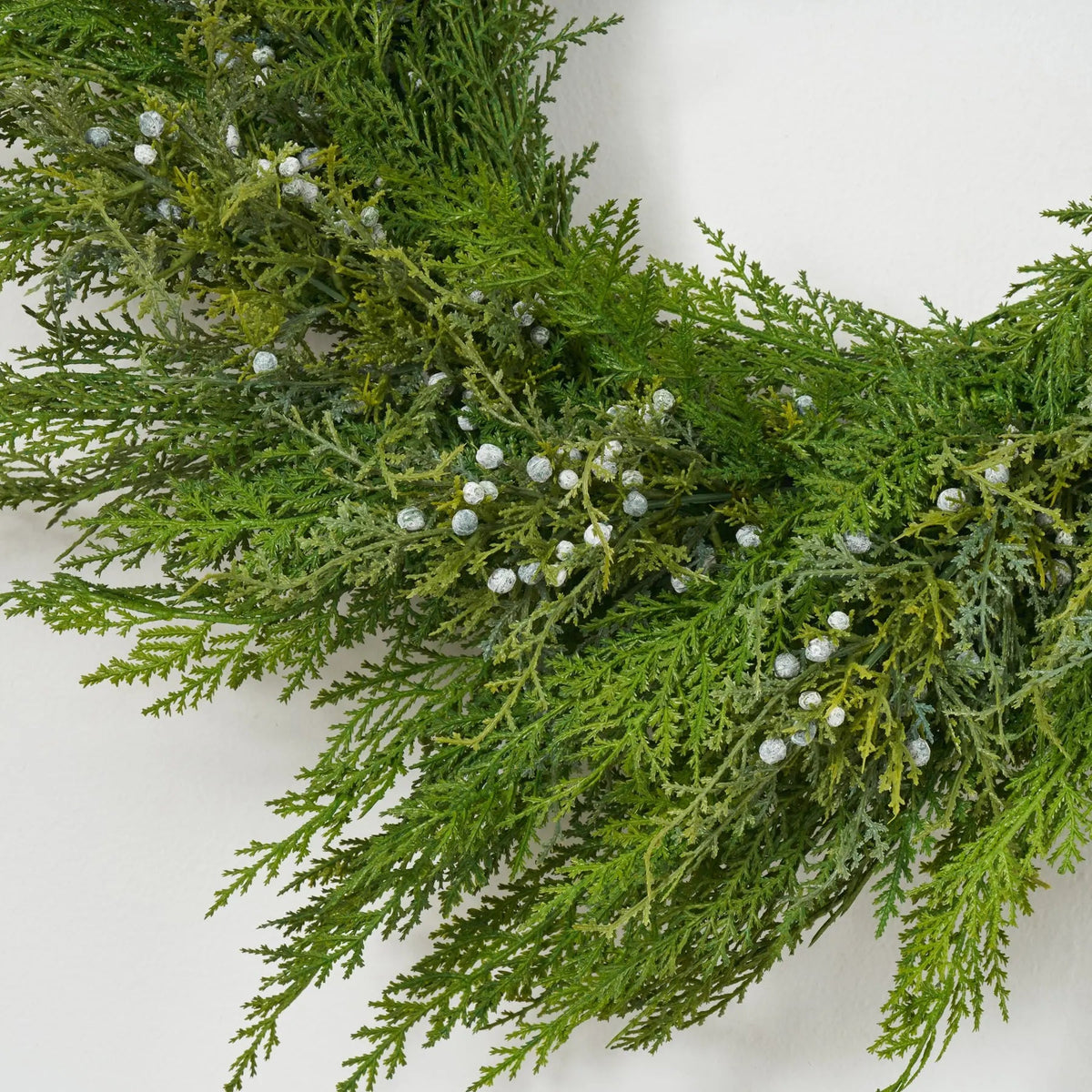 Yulemere Real Touch Lebanon Cedar and Juniper Berry Christmas Wreath detail view 2