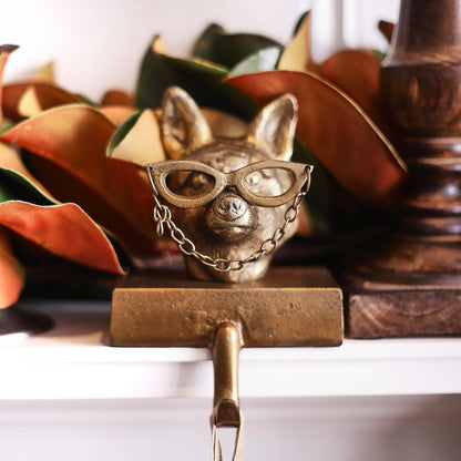 Yulemere Bronzed Aluminum Stocking Holders detail view 3