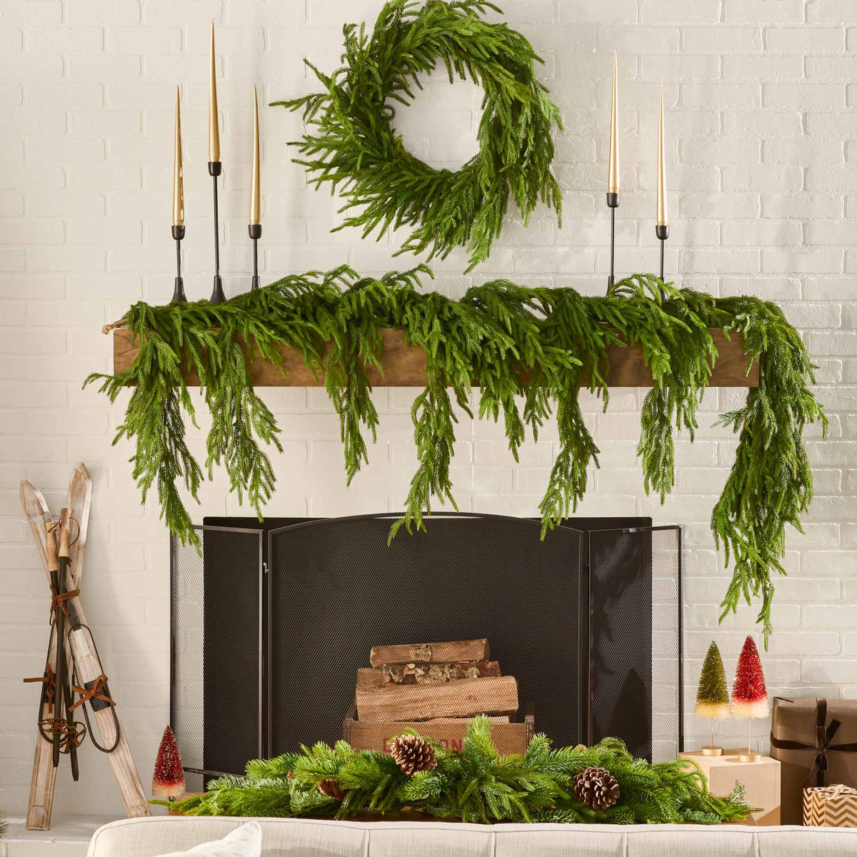 Yulemere Real Touch Norfolk Pine Christmas Wreath overall view