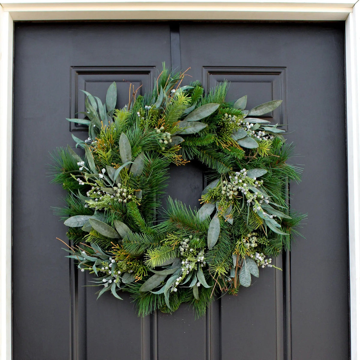 Yulemere Seeded Eucalyptus and Christmas Pine Winter Wreath detail view 6