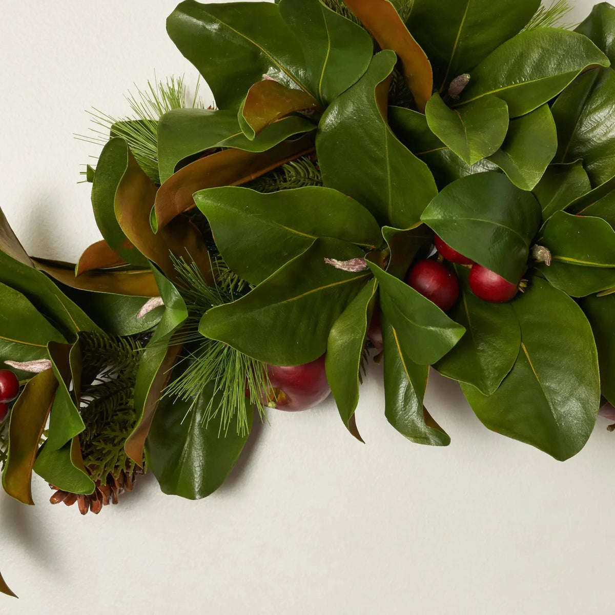 Yulemere Real Touch Magnolia Leaf Scotch Pine and Faux Red Christmas Swag detail view 2