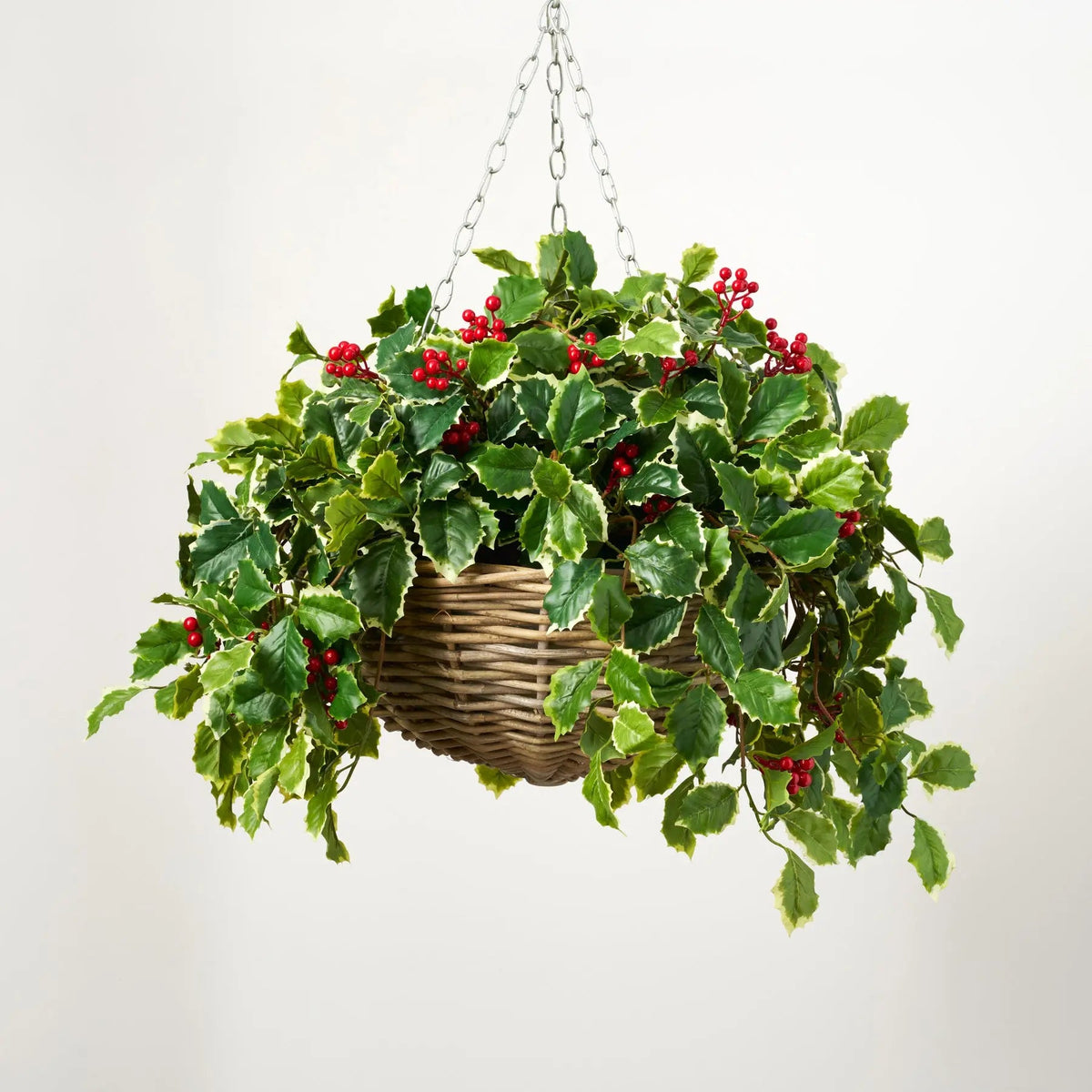 Yulemere Variegated Green Holly Leaf and Red Berry Vine Christmas Red Decor detail view 2