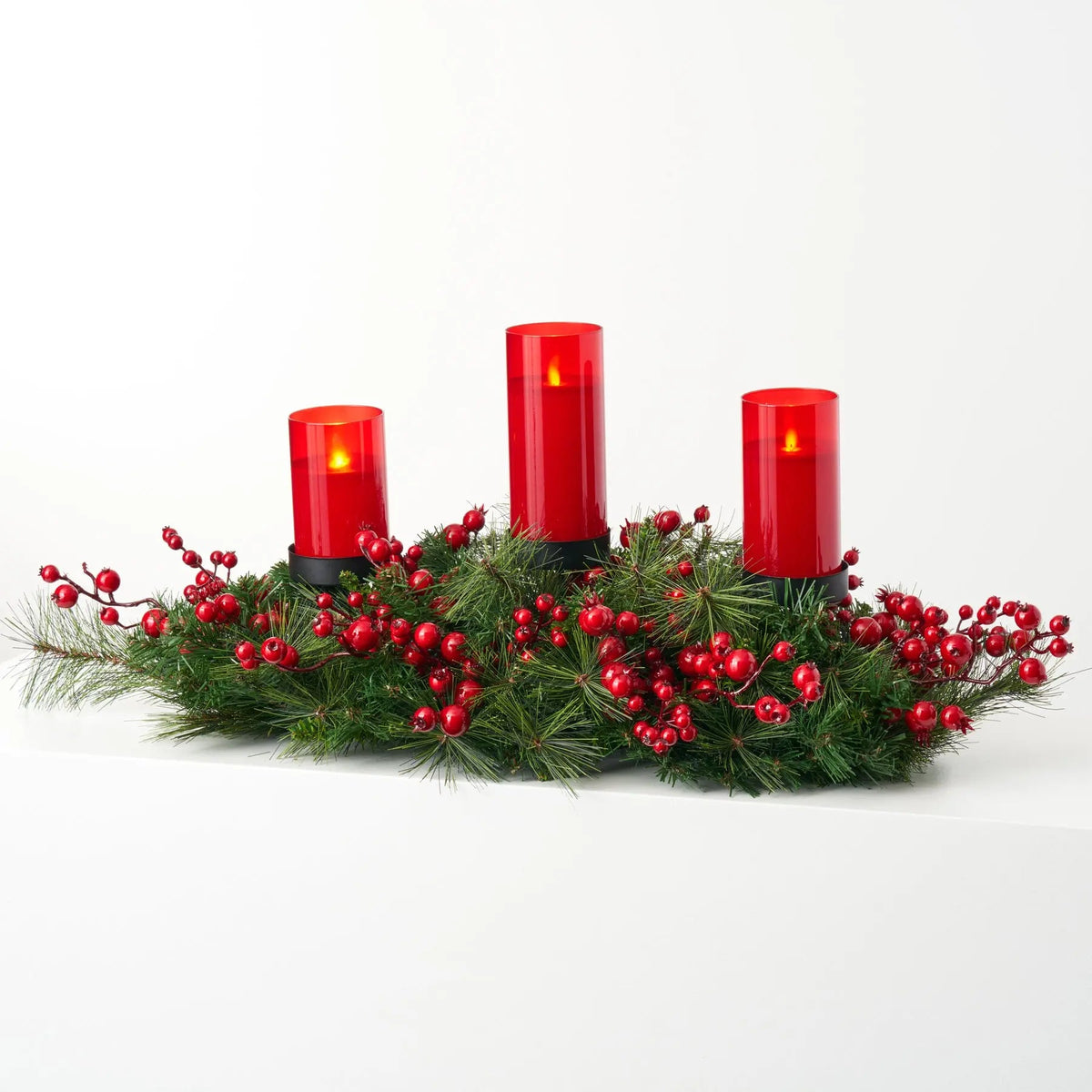 Yulemere Belgium Pine and Mixed Red Berry 3 Tier Flameless Candle overall view