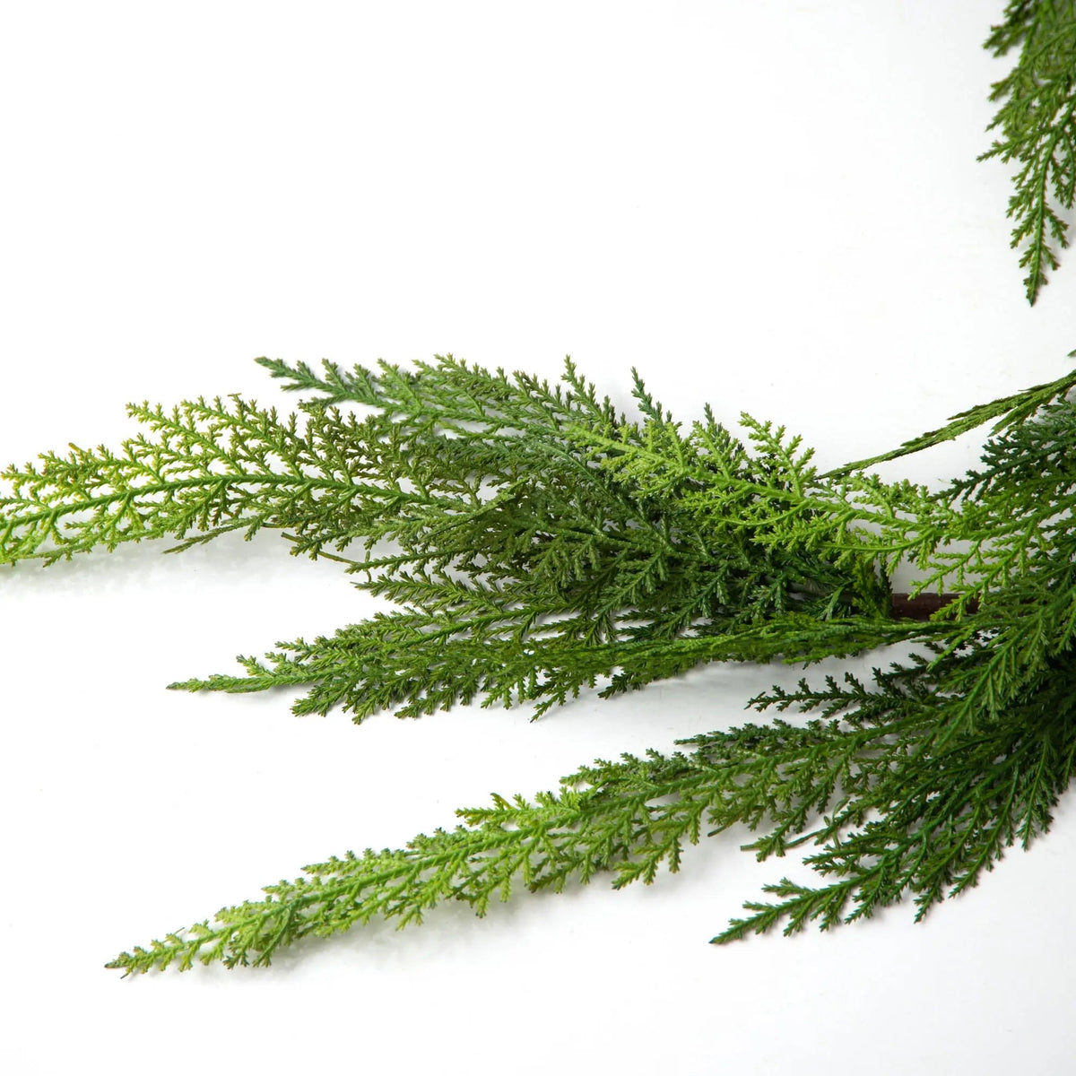 Yulemere Real Touch Lebanon Cedar Christmas Garland detail view 2