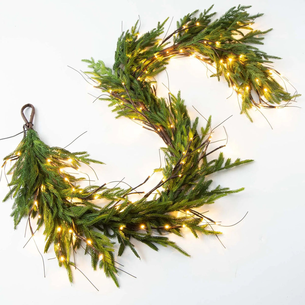 Yulemere Pre Lit Real Touch Norfolk Pine Christmas Garland detail view 2
