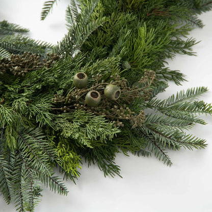 Yulemere Real Touch Mixed Juniper and Eucalyptus Christmas Garland detail view 2