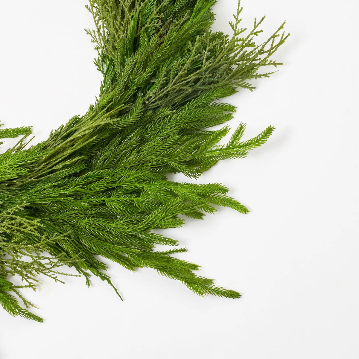 Yulemere Deluxe Real Touch Cypress and Pine Christmas Garland overall view