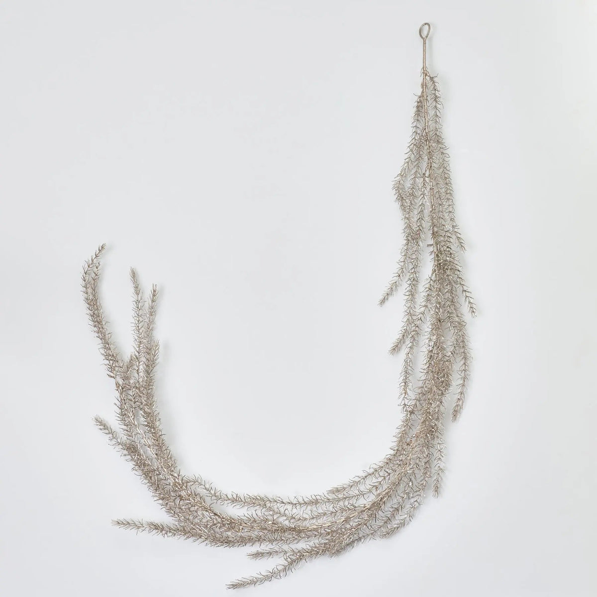 Yulemere Shimmering Metallic Champagne Gold Glitter Christmas Garland overall view