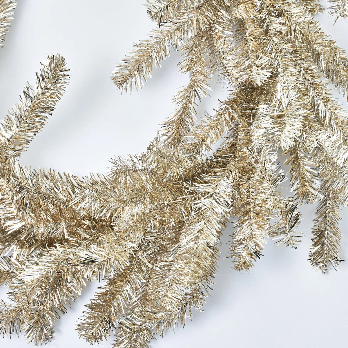 Yulemere Silver and Gold Metallic Soft Touch Tinsel Christmas Garland detail view 2