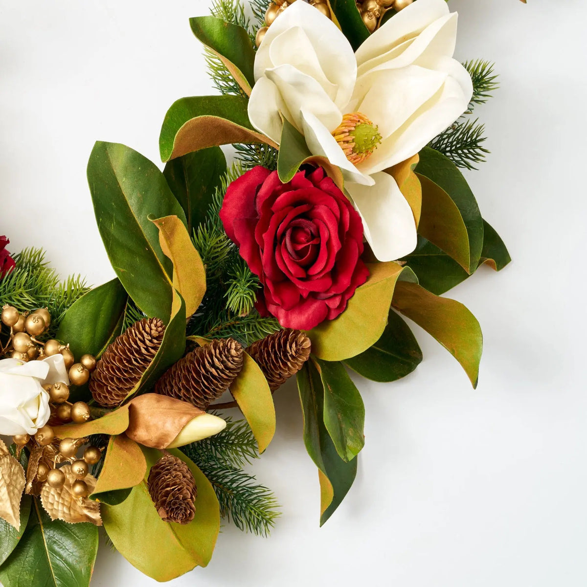 Yulemere Real Touch Magnolia Christmas Garland Gold detail view 2