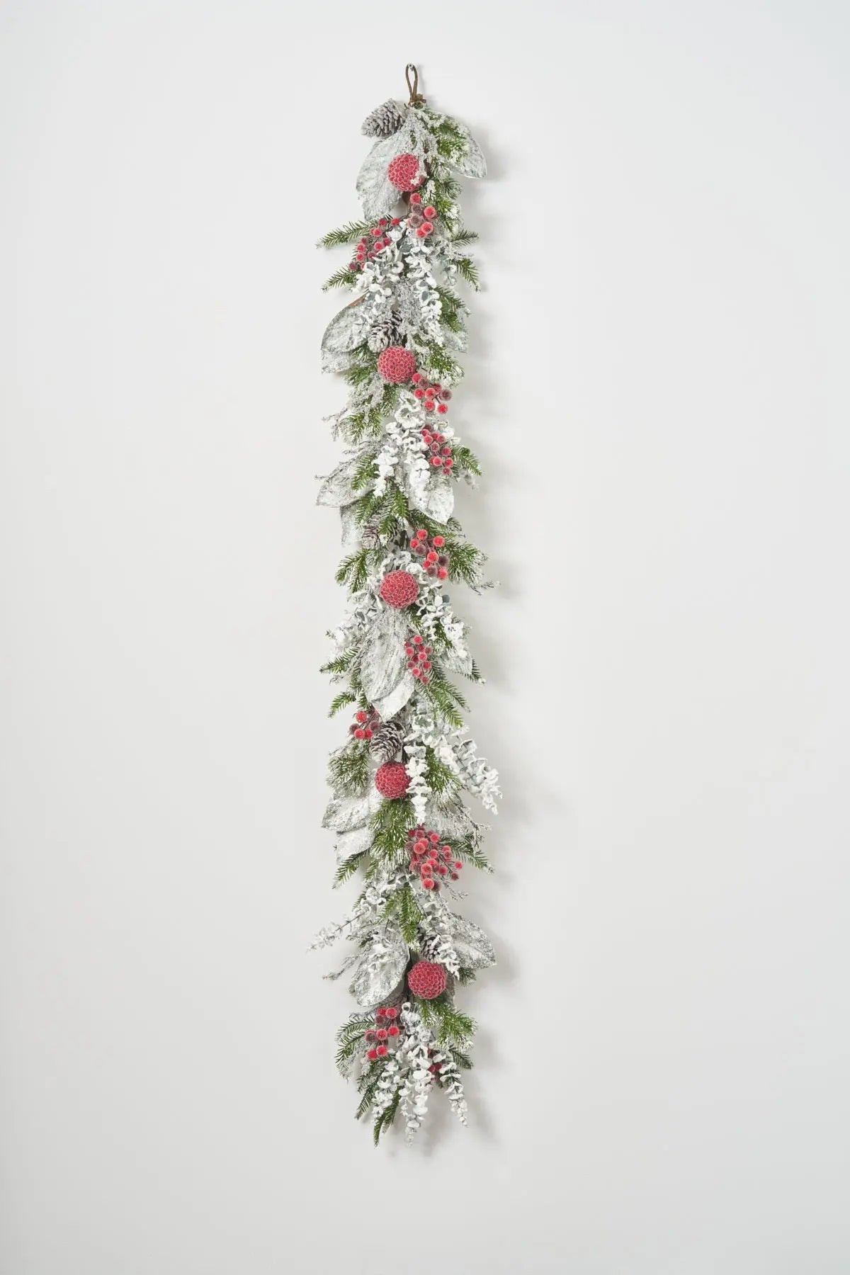 Yulemere Real Touch Red Magnolia Christmas Garland White detail view 4