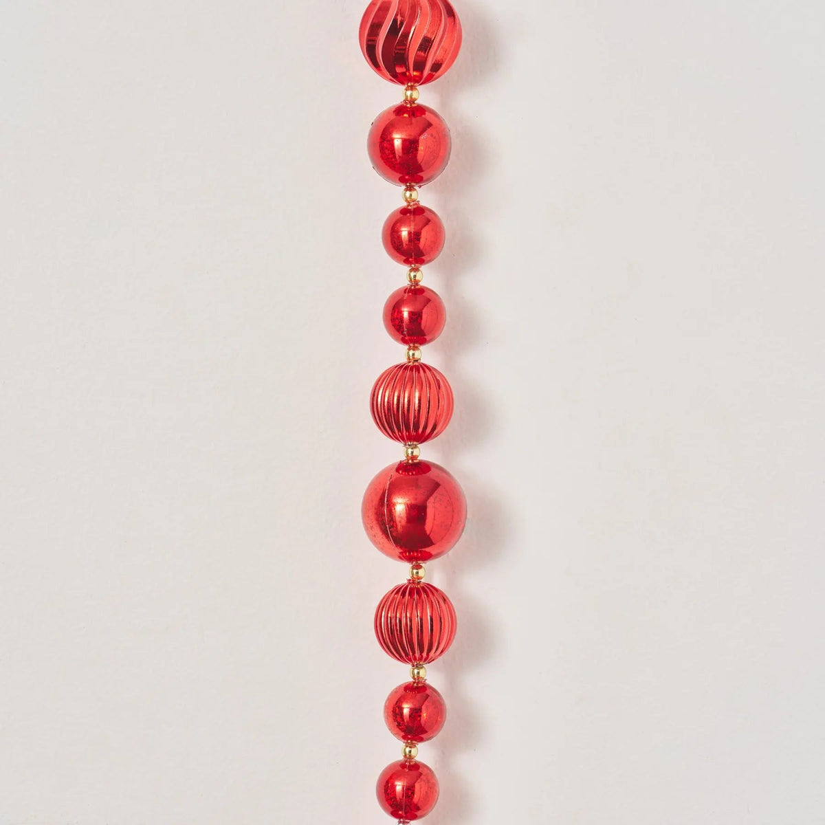 Yulemere Red Mercury Ball Christmas Ornament Garland overall view