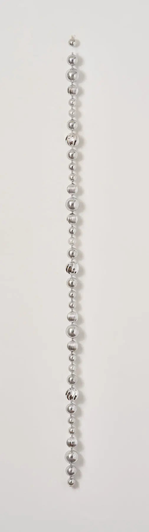 Yulemere Silver Mercury Ball Christmas Ornament Garland detail view 3