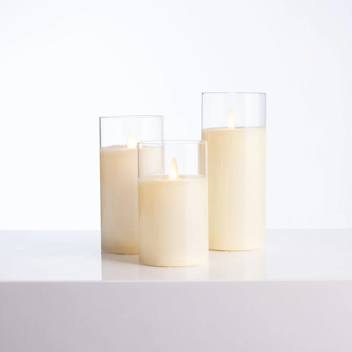 Yulemere Rechargeable Moving Flameless LED Glass Candle detail view 3