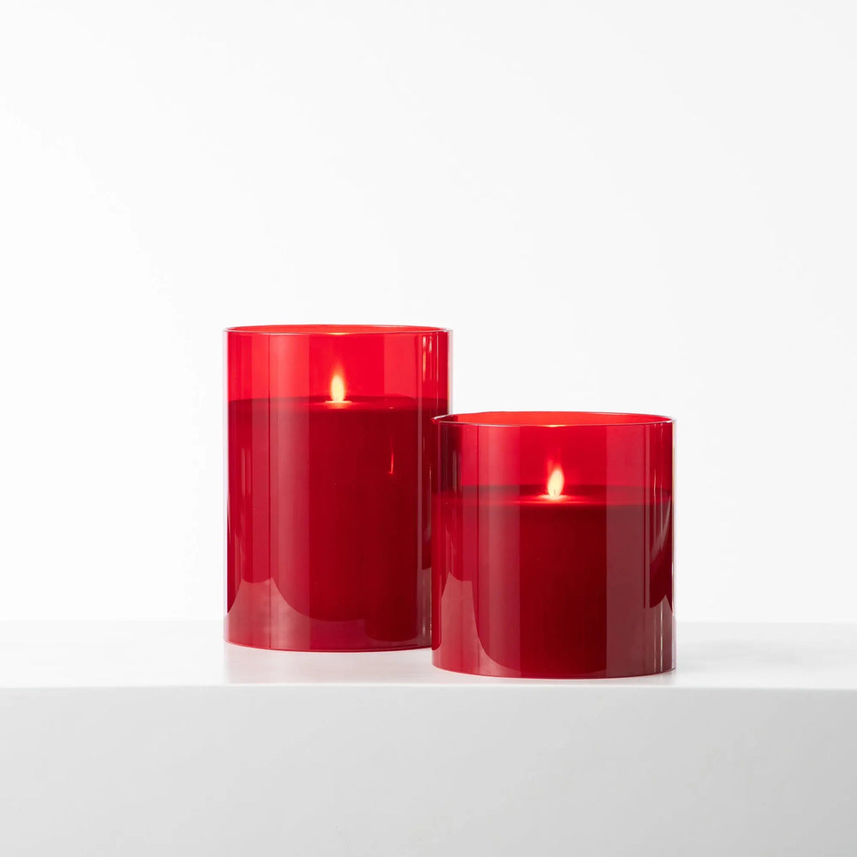 Yulemere Large Moving Flameless LED Red Glass Pillar Candle detail view 2