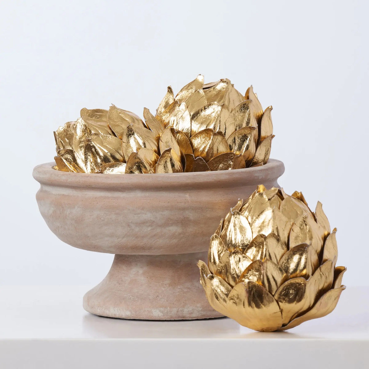 Yulemere Metallic Gold Artichoke decor Glam Bowl Holiday Centerpiece overall view