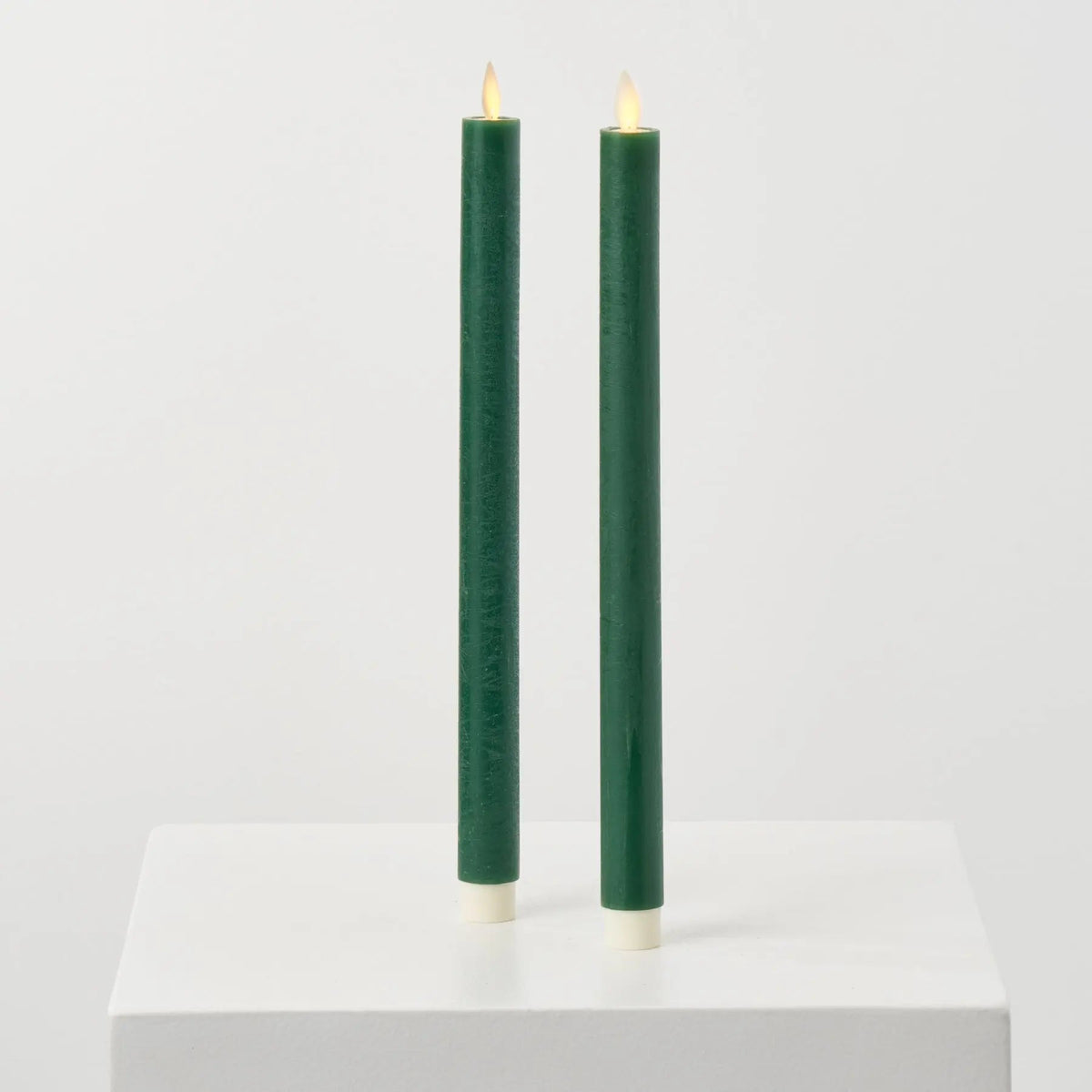Yulemere Moving Flameless LED Green 14 Inch Taper Candles detail view 2