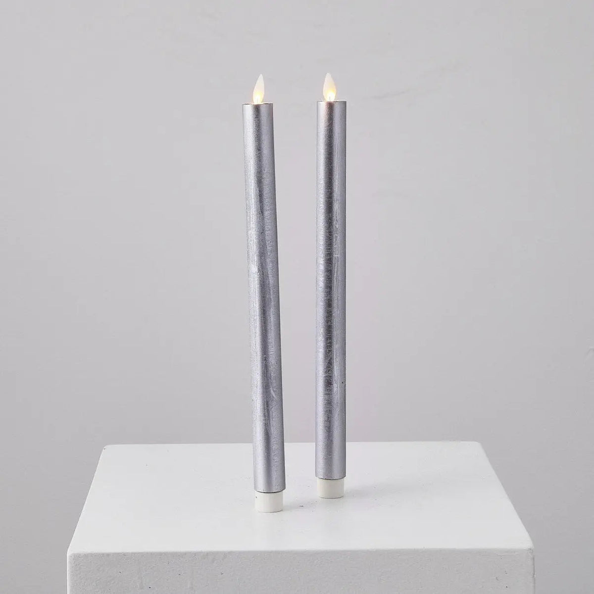 Yulemere Moving Flameless LED Silver 14 Inch Taper Candles overall view