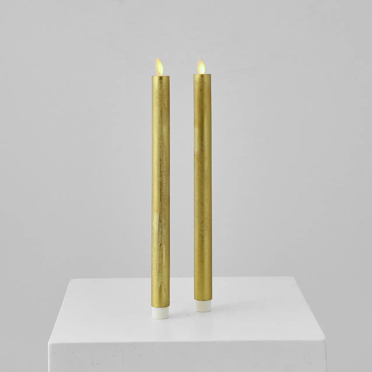 Yulemere Moving Flameless LED Gold 14 Inch Taper Candles overall view