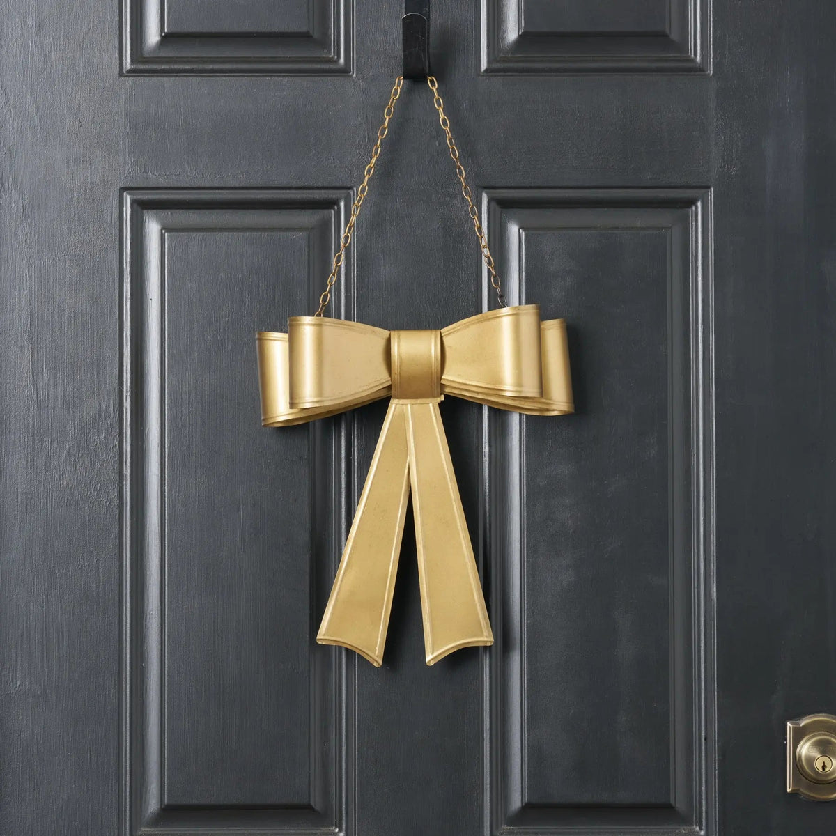 Yulemere Gold Metal Christmas Bow Hanging Decor overall view