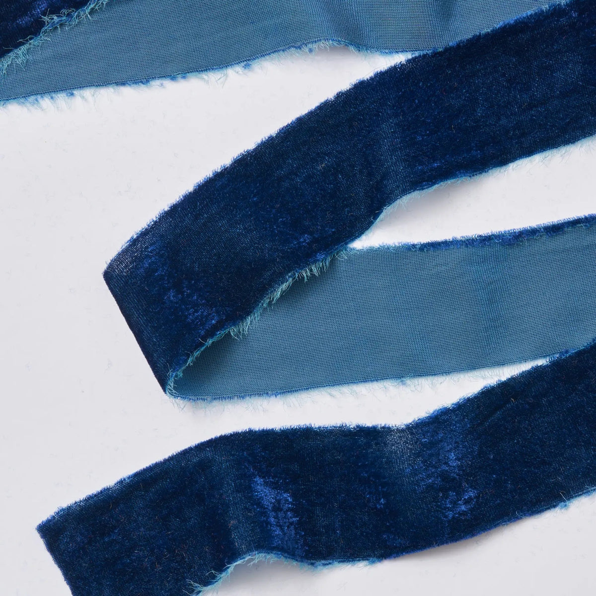 Yulemere Blue Raw Edge Frayed Velvet Ribbon detail view 3