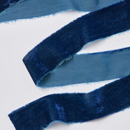 Yulemere Blue Raw Edge Frayed Velvet Ribbon detail view 3