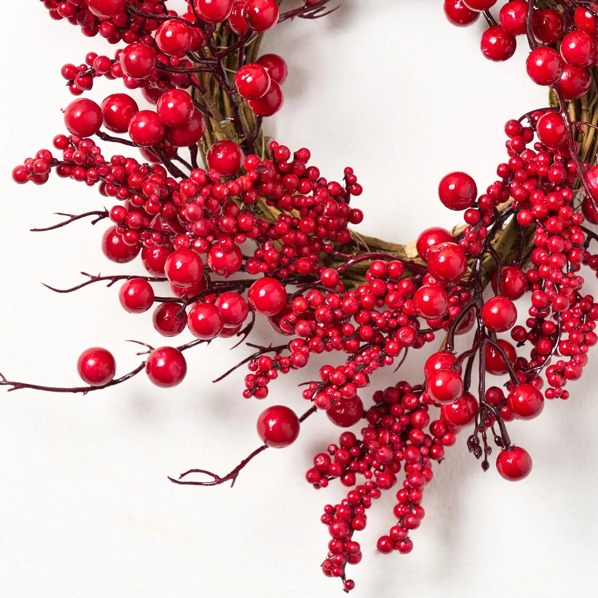 Yulemere Waterproof Christmas Red Big Berry Mini Wreath detail view 4