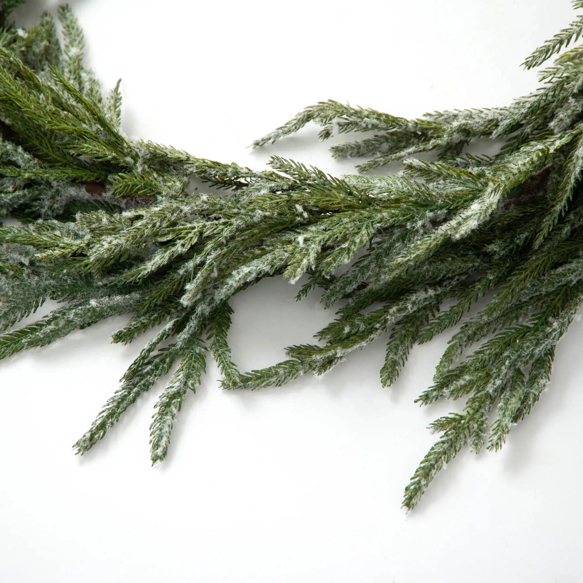 Yulemere Real Touch Snow Flocked Christmas Garland detail view 2
