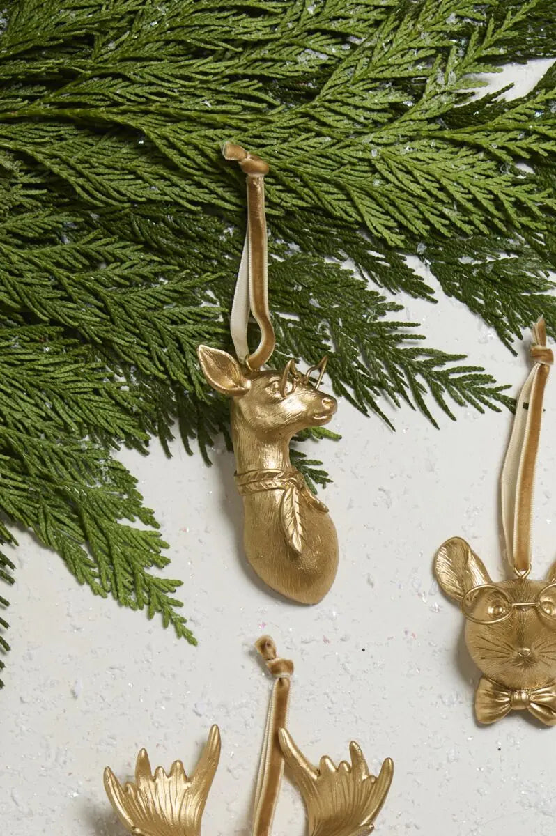 Yulemere Hanging Margie Christmas Ornament detail view 3