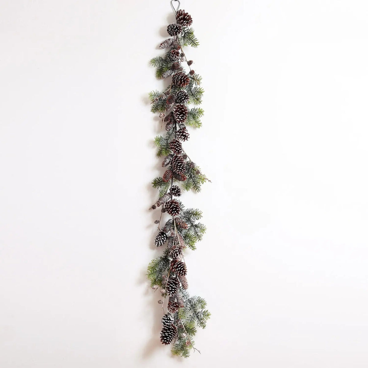 Yulemere Snowy Norway Spruce and Pinecone Winter Christmas Garland overall view